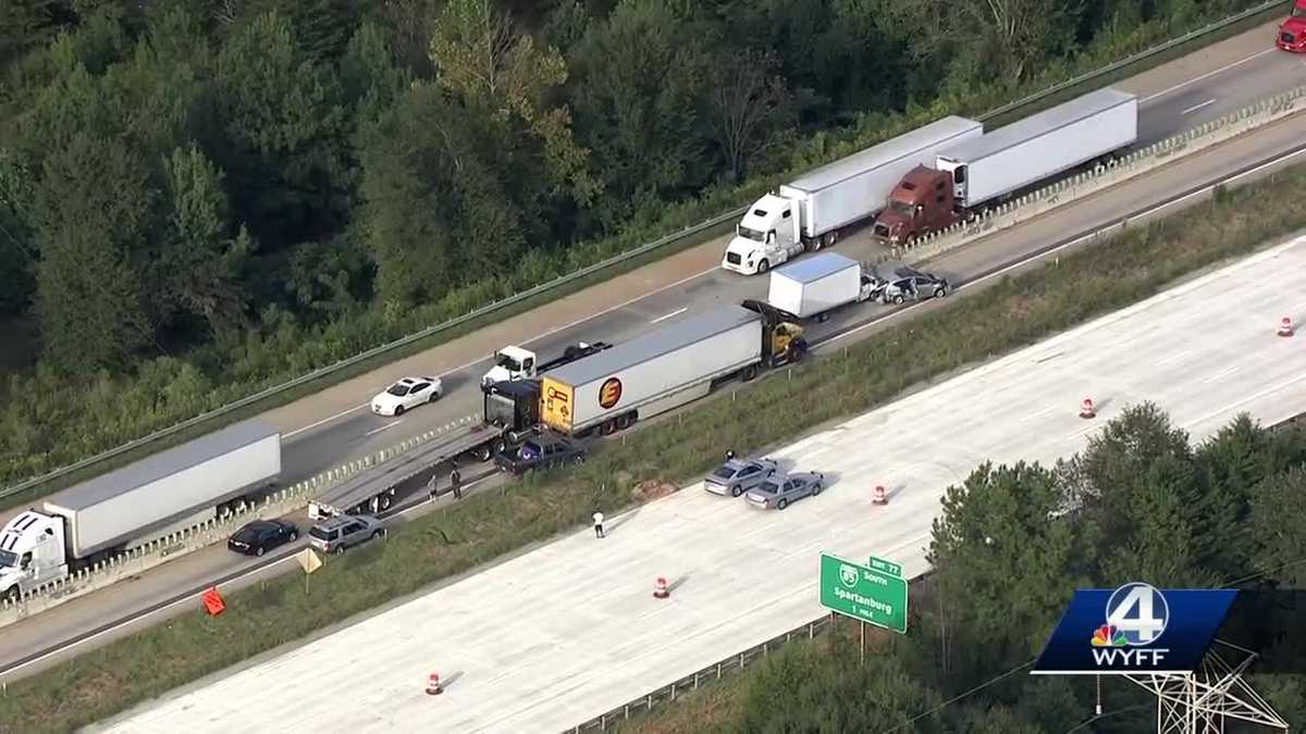 Lane Reopens After Multi Vehicle Collision Blocked I 85 Northbound