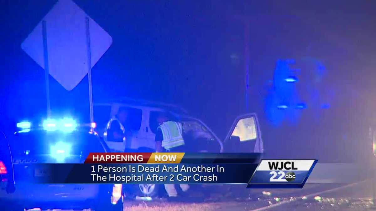 One killed, another injured in two-vehicle accident in Savannah