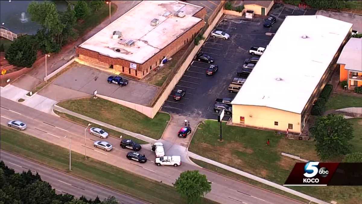 Police investigate homicide after person shot, killed in north Oklahoma