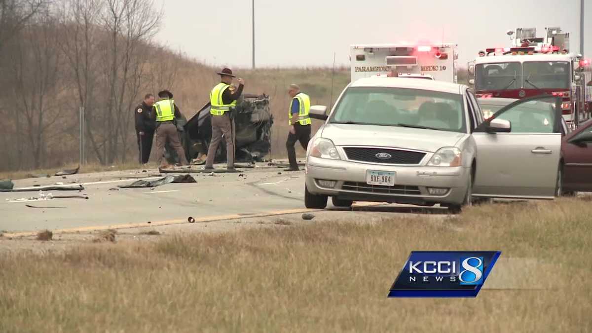 1 dead in serious 3-vehicle crash on Highway 5 Bypass