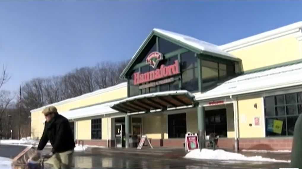 Hannaford customers get free groceries after system crashes