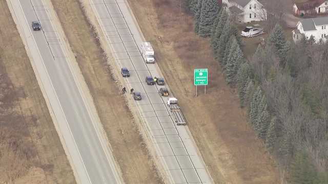 Pedestrian killed on I-41 in Washington County - Vimarsana News