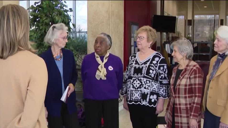 Pittsburgh wives, widows of Vietnam veterans to recieve special honor