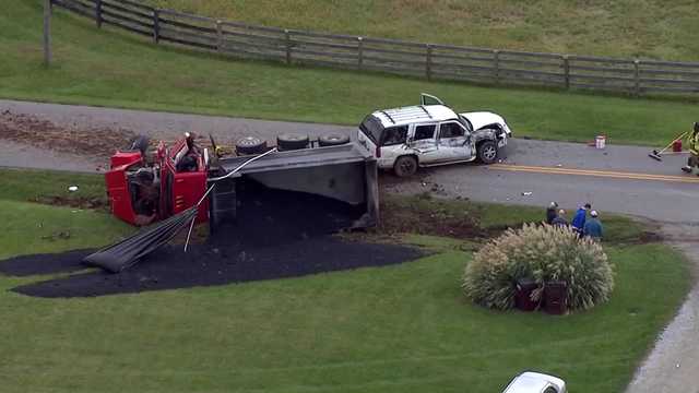 Several people taken to hospital after dump truck, SUV crash - Vimarsana News