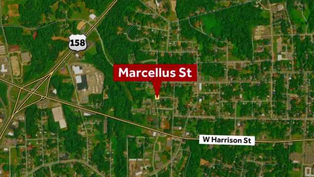 Reidsville: Police standoff with man barricaded to avoid warrants - Vimarsana News