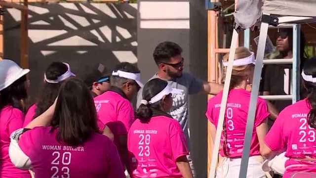 70 female volunteers for Habitat for Humanity help build two Florida families new homes - Vimarsana News