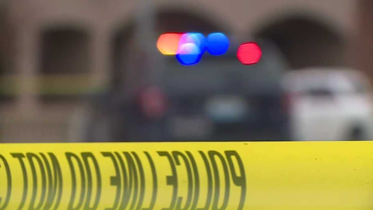 Teen killed, woman injured in shooting at Kansas City home