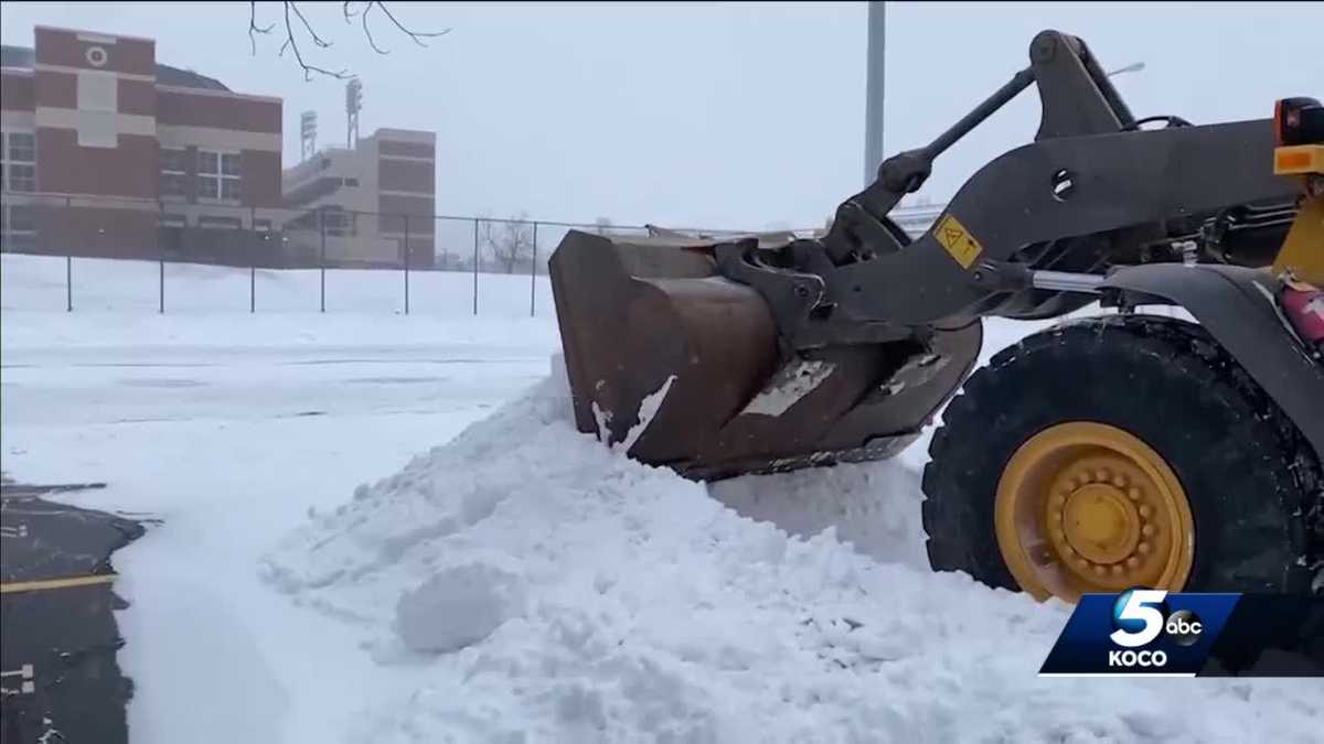 Oklahoma braces for winter weather with ODOT on standby