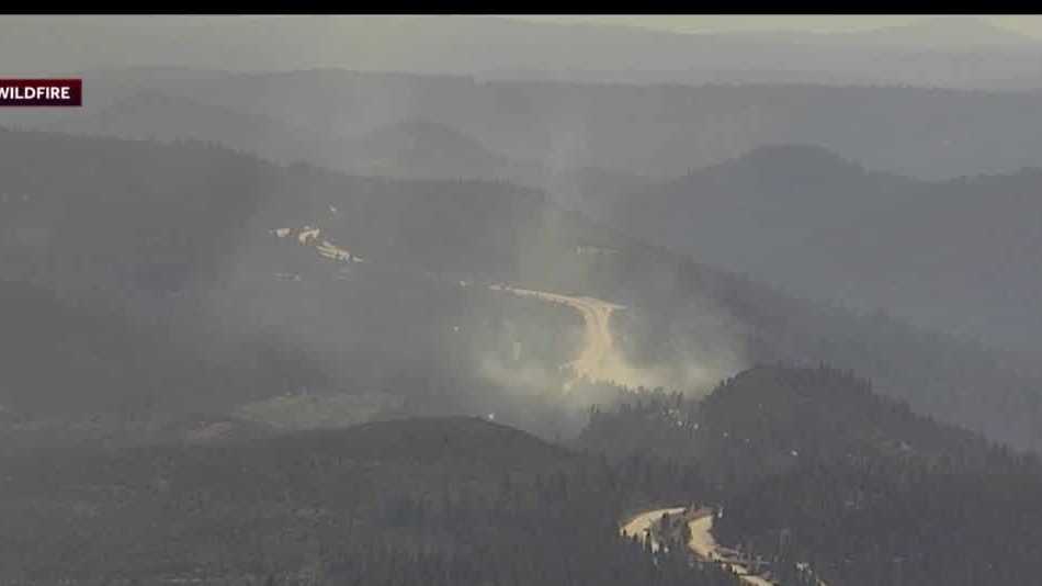 1 lane of I-80 reopen after crash involving 2 big rigs near Emigrant Gap - Vimarsana News