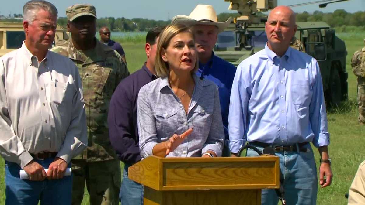 Iowa Gov. Kim Reynolds to address border crisis from Texas