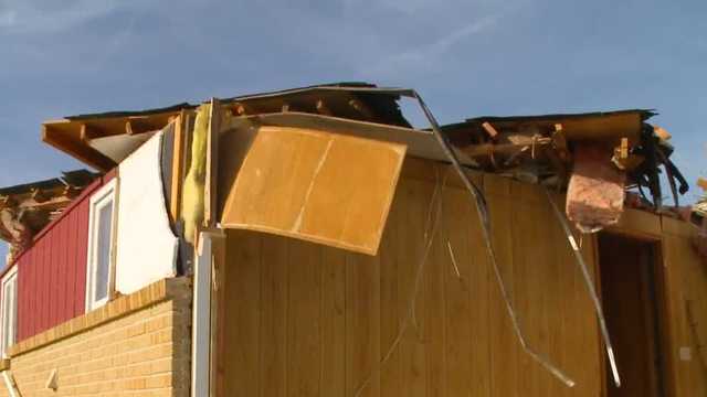 Tornado changes Bayard, Iowa couple's Christmas tradition - Vimarsana News