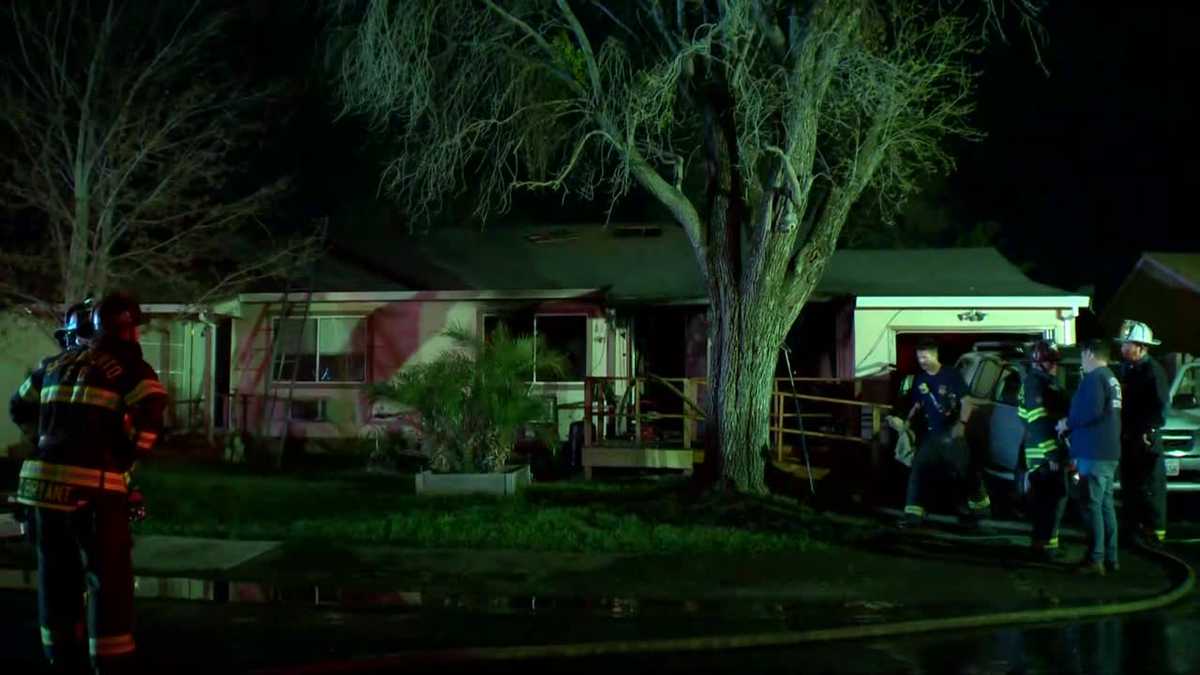 Man critically injured after house fire in south Sacramento, officials say