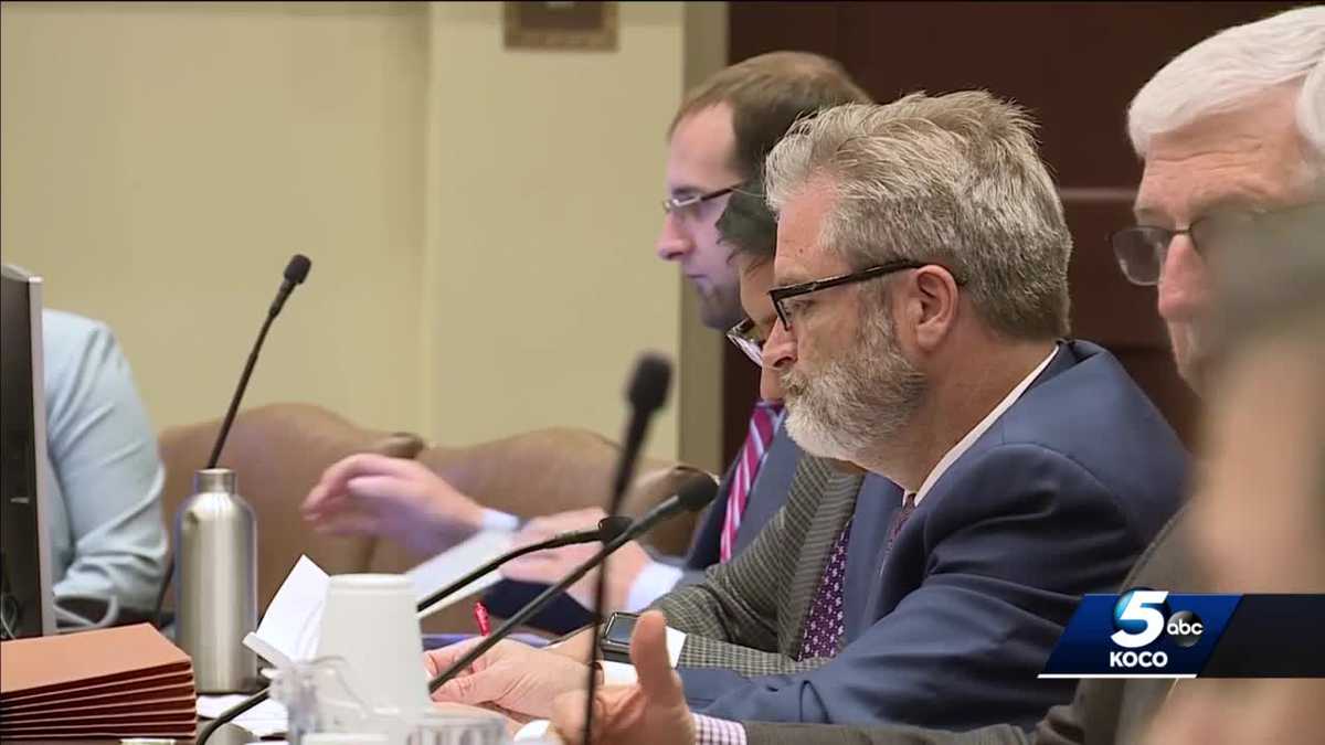 Senate committee doesn't hear Norman turnpike bill this week