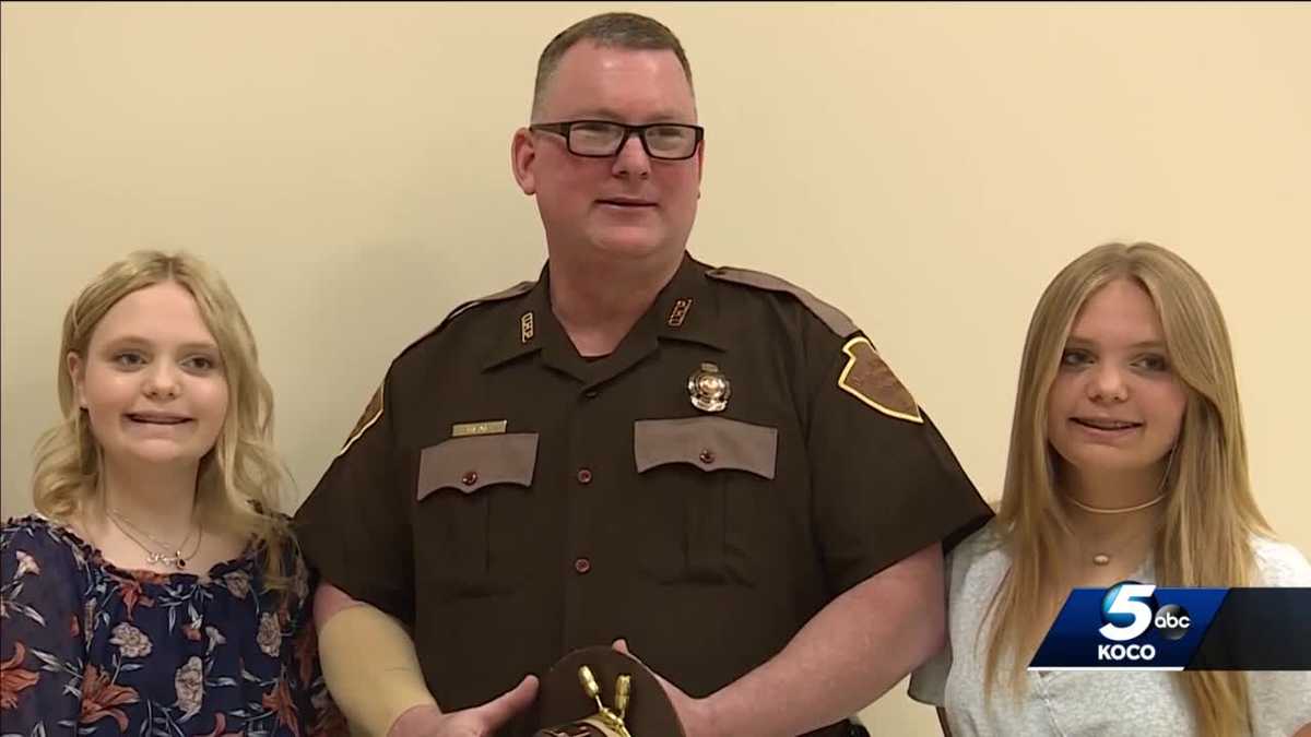 Trooper reunites with teen a year after saving her life in pileup