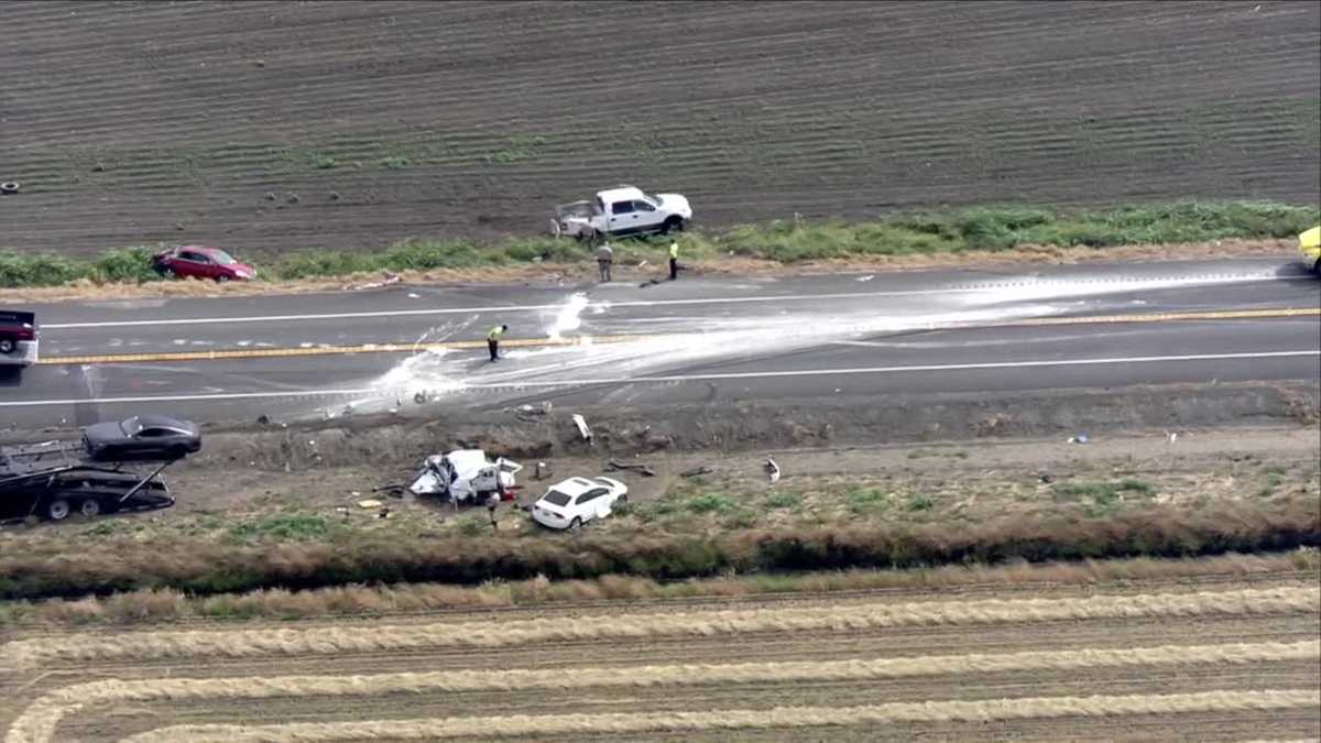 5 injured in 7-car crash on State Route 12 near Jackson Slough Rd