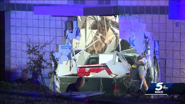 OKC Social Security Office closes after truck crashes into it - Vimarsana News