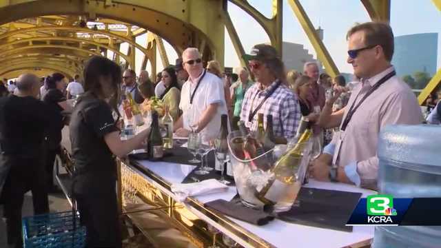 Hundreds take part in Tower Bridge Dinner in Sacramento - Vimarsana News
