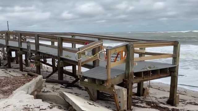 Beach erosion after Nicole hit Florida - Vimarsana News