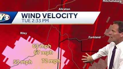 Severe threat moves out of WLKY region