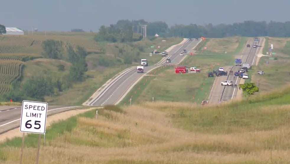 2 killed in Marshall County crash