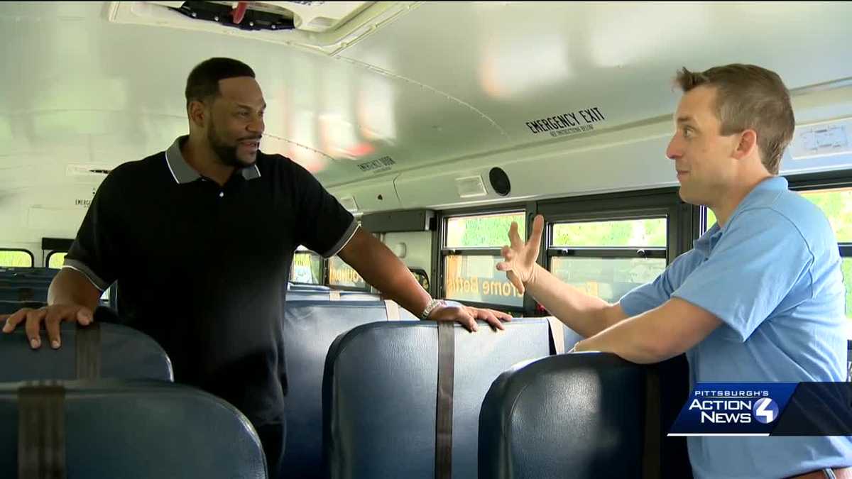 Jerome Bettis' Bus Stops Here foundation given new electric bus