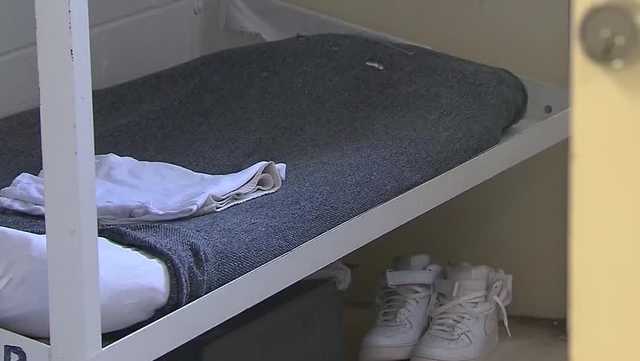 Current, former inmates on conditions inside Alabama prisons - Vimarsana News