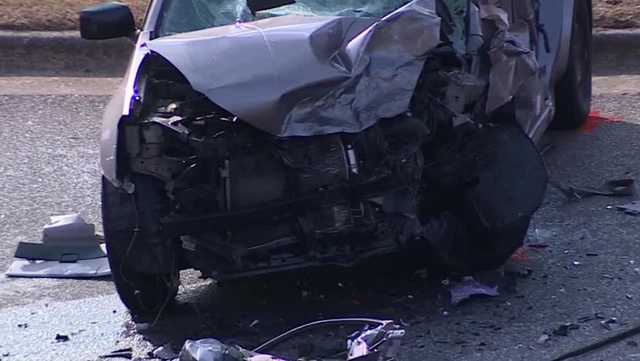 2 dead and 2 injured after wrong-way, head-on crash in Hoover - Vimarsana News