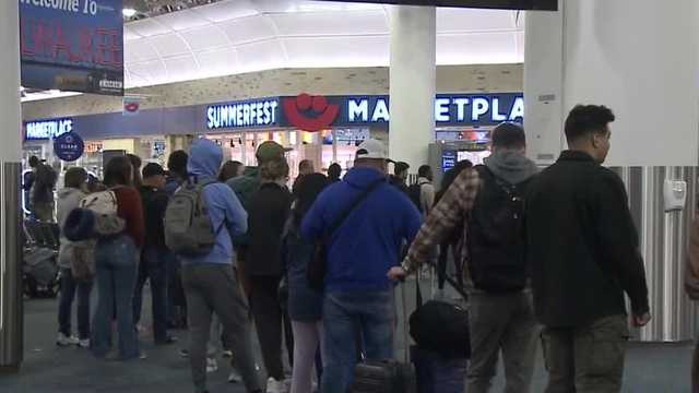 Thanksgiving travel surge at Milwaukee International Airport - Vimarsana News