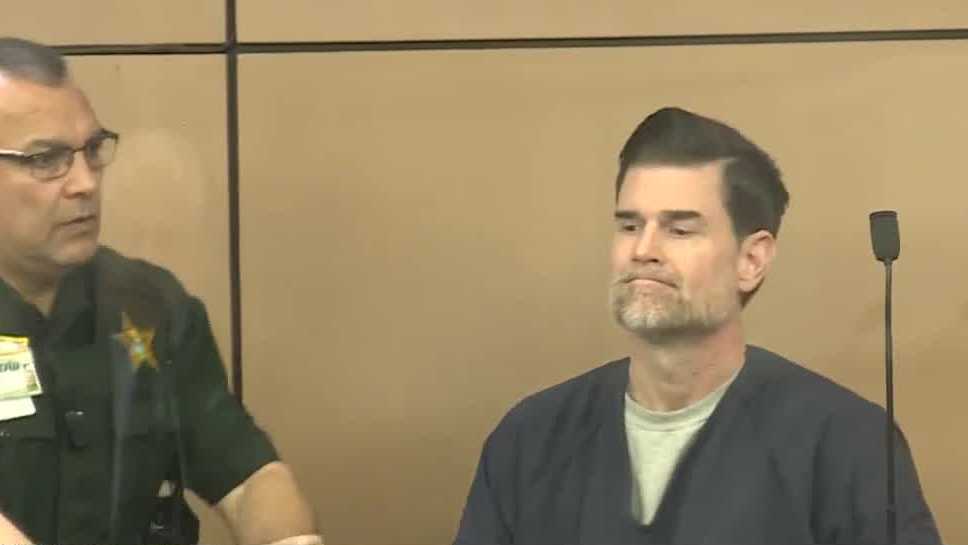 Florida man who locked son in a box testifies during bond hearing