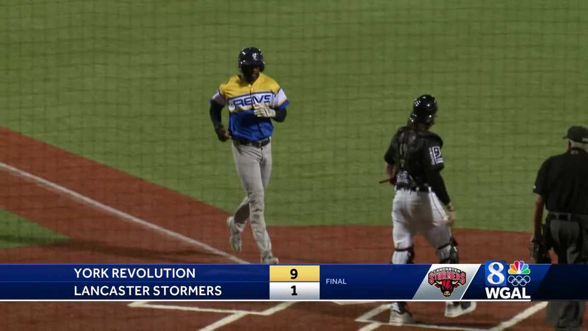 War of roses kicks off at clipper magazine stadium