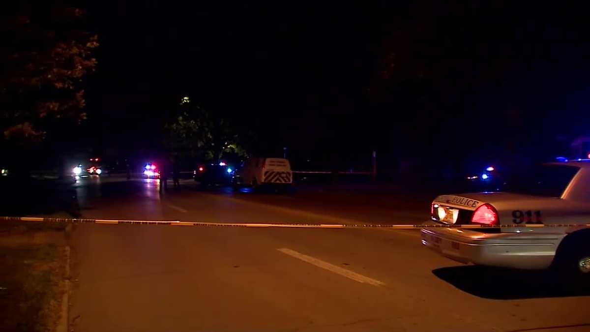 Man dead after shooting in Algonquin neighborhood, police say
