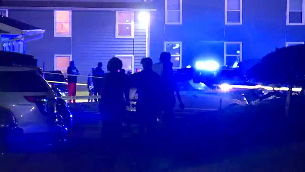 1 dead and 1 injured in shooting during brawl in Birmingham apartment complex