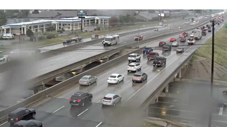 Crash causing significant traffic backup on eastbound I-40 in OKC