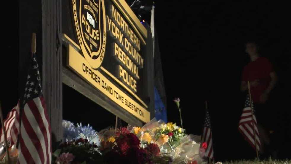 York County community gathers to honor fallen police officers