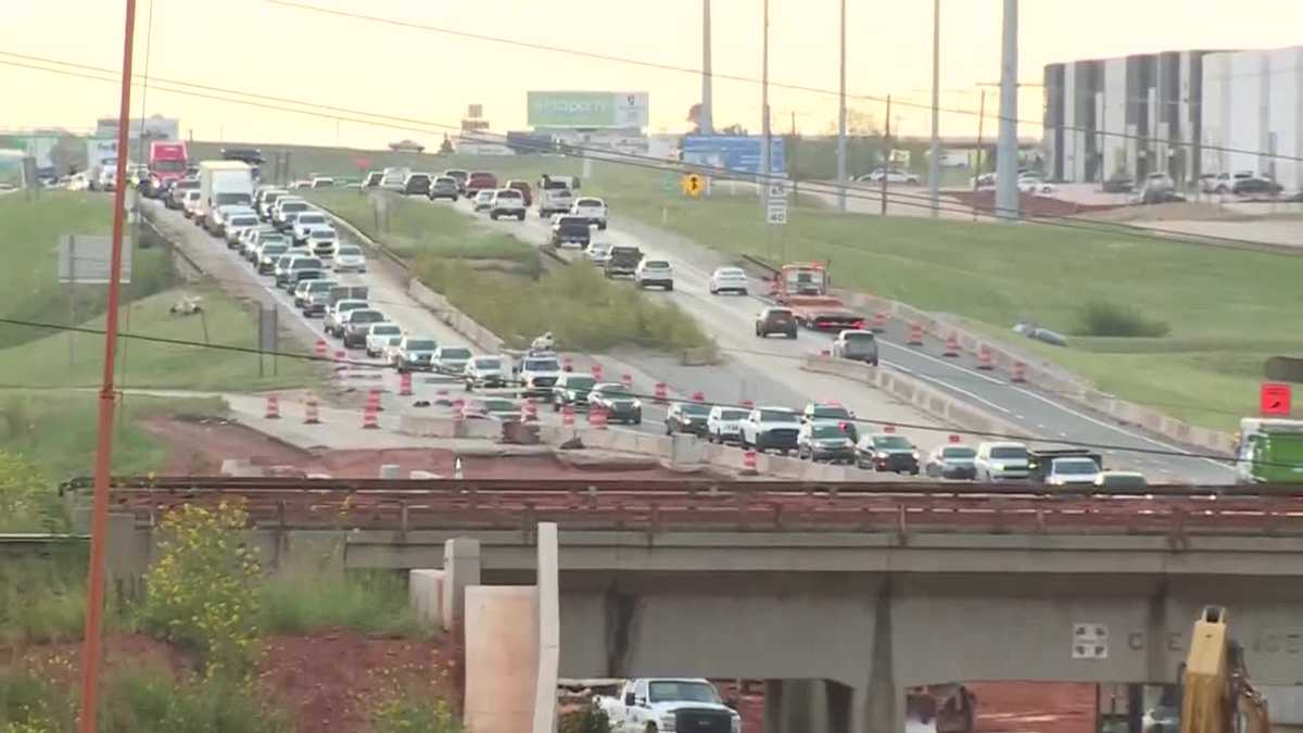 Crash causes slowdown on westbound I-240 in Oklahoma City - KOCO