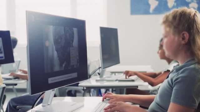 Teens turning to AI for companionship