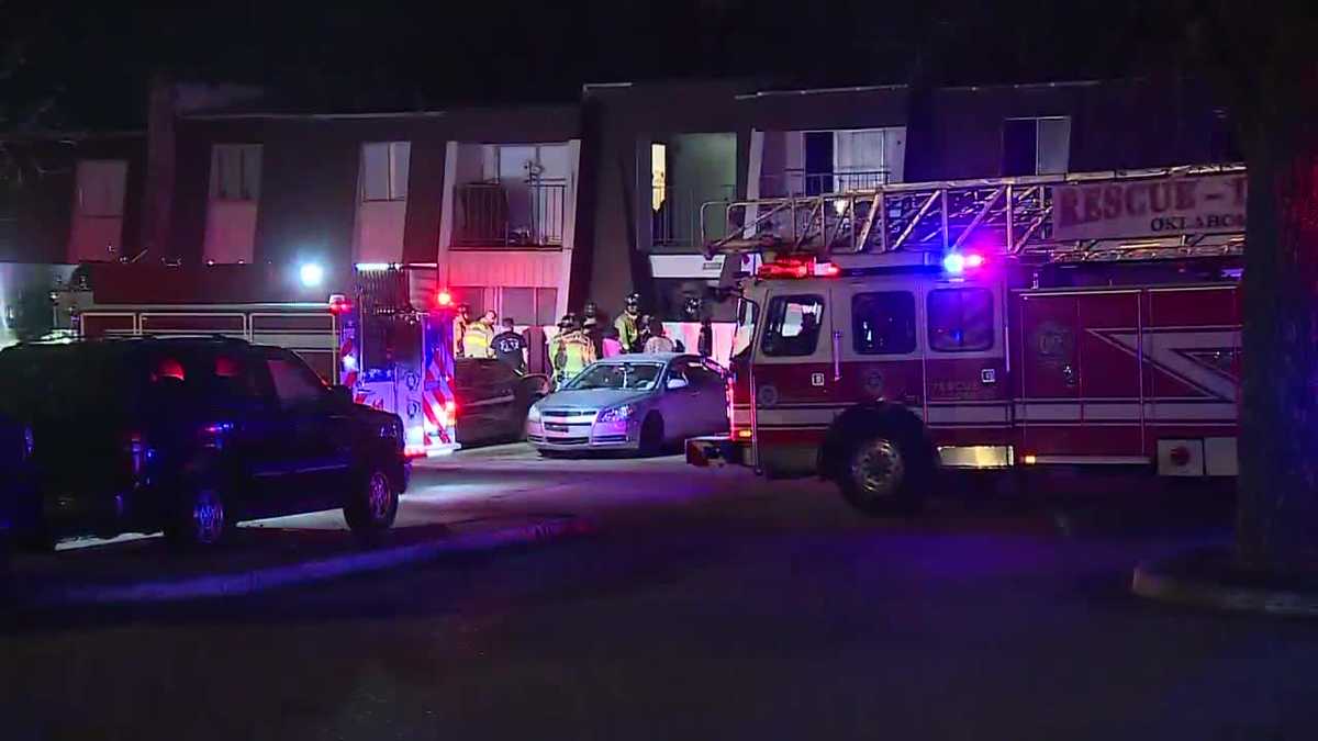 Oklahoma City fire crews respond to apartment fire in northwest OKC