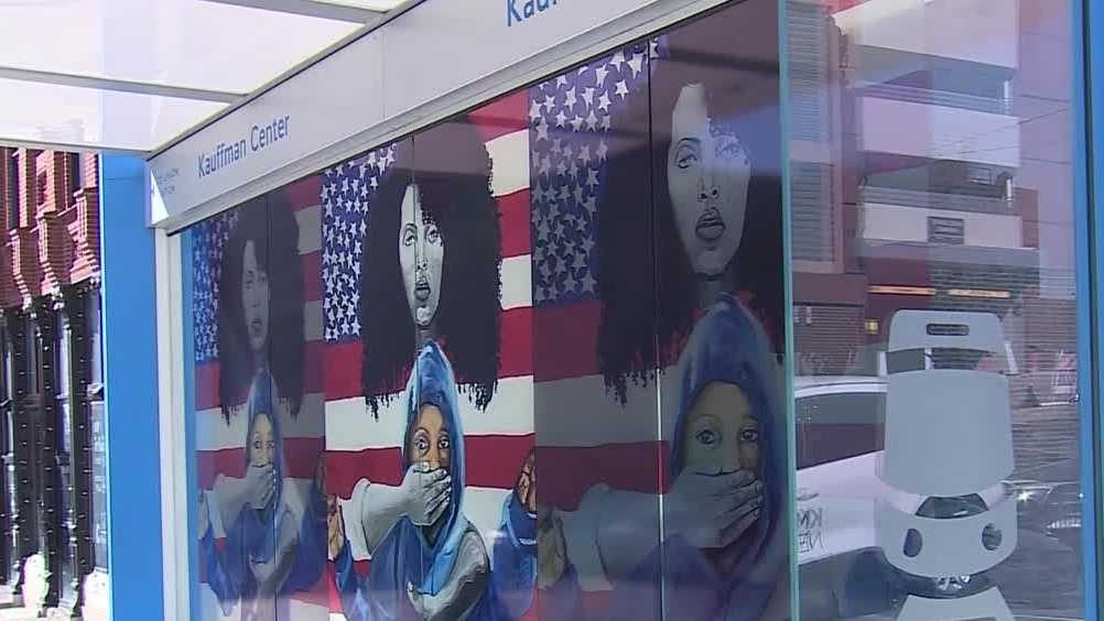 KC Streetcar gets special new murals installed along its route