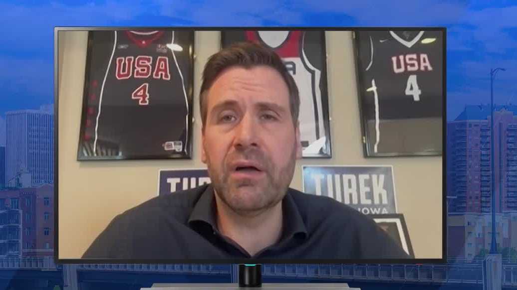 Iowa Senate candidate Josh Turek criticizes lawmakers over collective bargaining bill