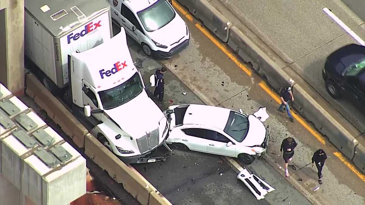 Work zone crash closes westbound I-240 at I-35 in OKC