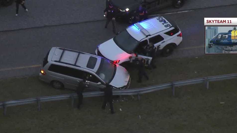 SkyTeam 11: Man in custody after police chase