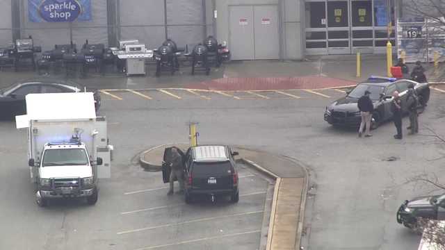 South Carolina: Emergency crews respond to Walmart in Greenville - Vimarsana News