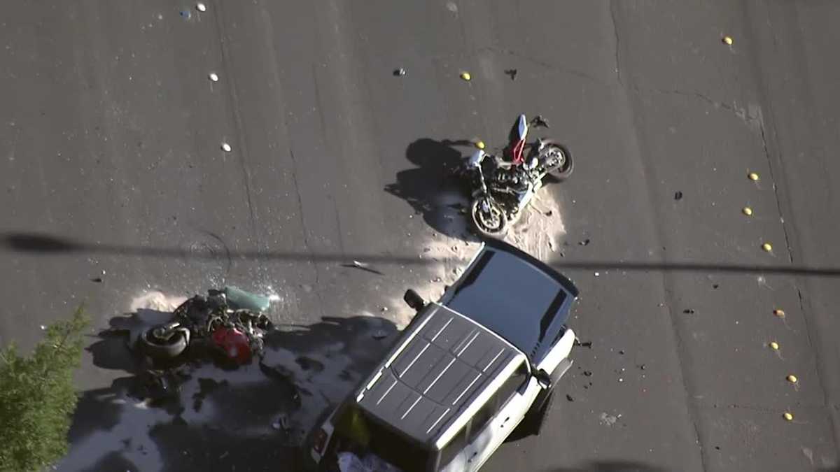 Roseville crash kills motorcyclist, injures another, police say