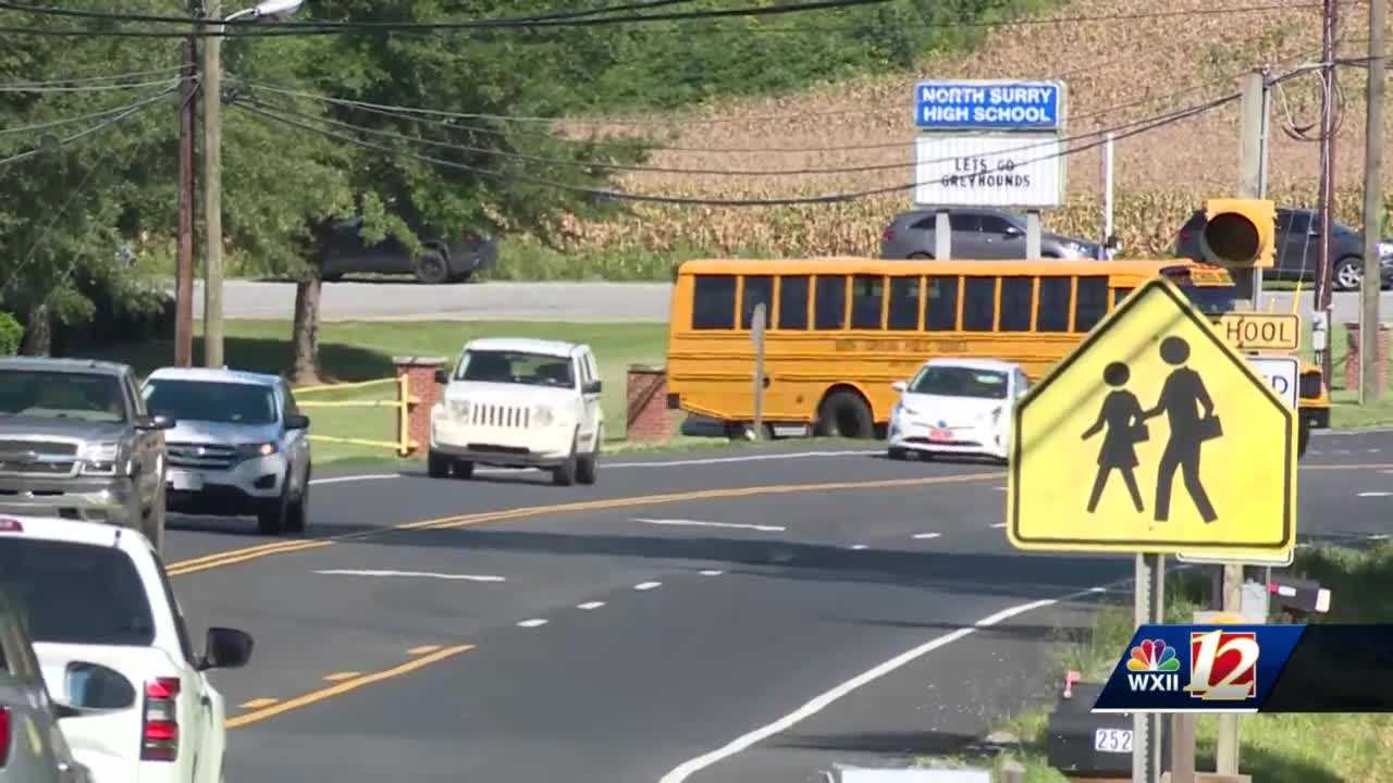 "It's a hot mess": parents, residents concerned for safety in front of North Surry High School - Vimarsana News