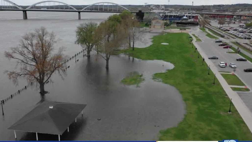 Wisconsin highways closed due to flooding - WISN