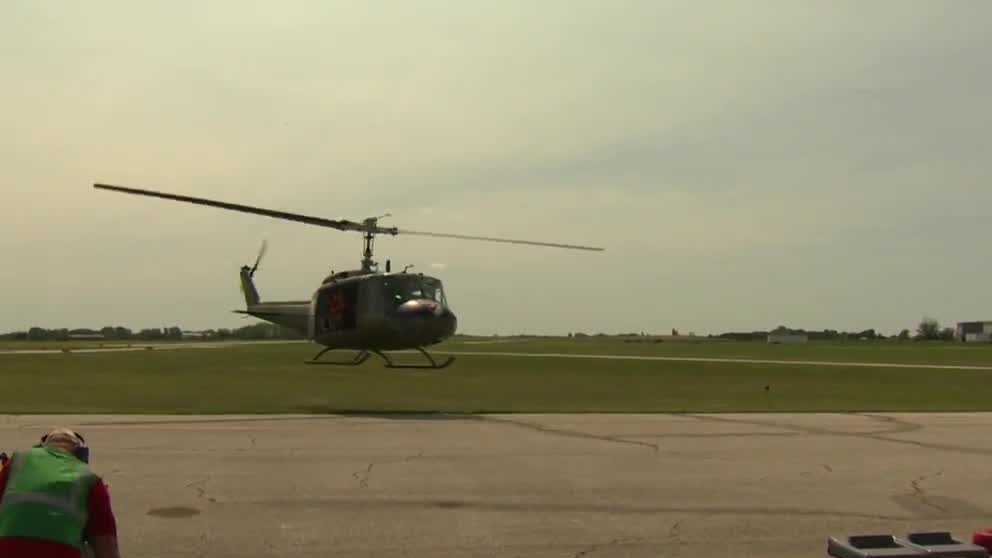 Huey helicopter rides offer Iowa veterans, families a piece of history