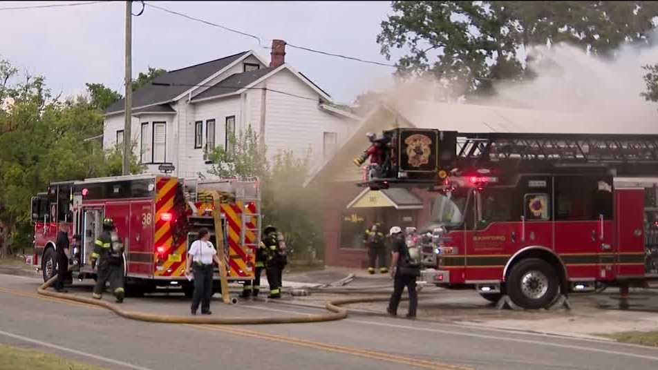 Crews battle massive building fire in Seminole County