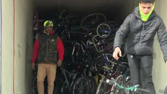 Hundreds donate bikes in exchange for free Lake Express round-trip ticket - Vimarsana News