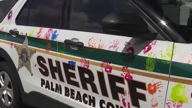 Students with autism in Florida get special visit from deputies - Vimarsana News