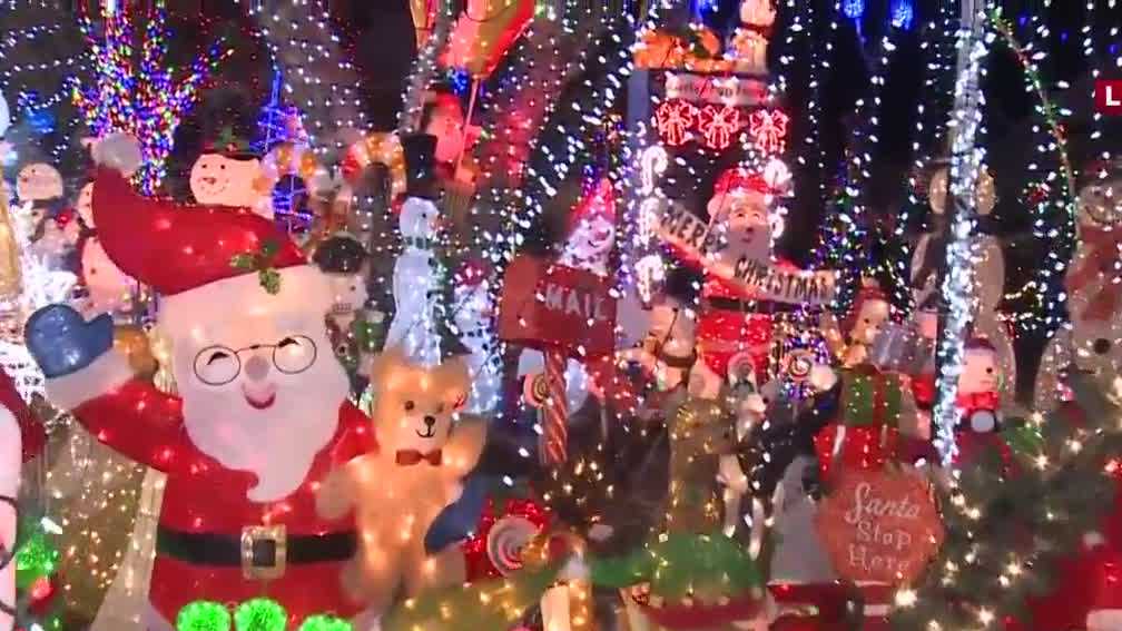 Jeffersontown family using Christmas lights to help sick children